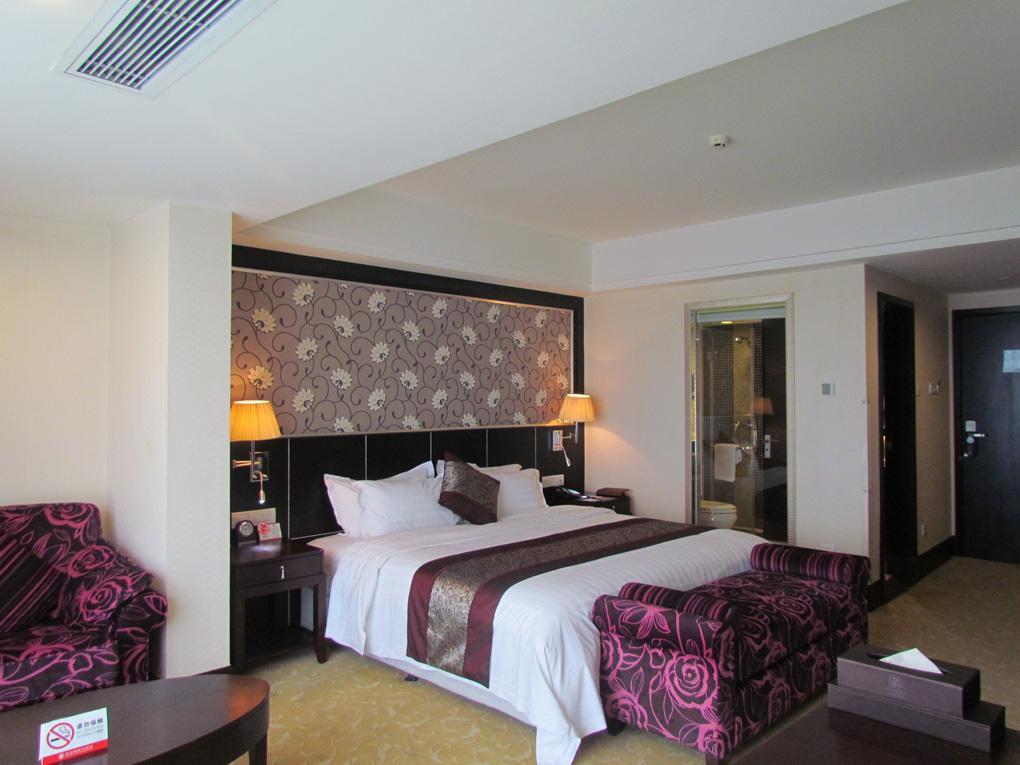 Zhaorui International Hotel อู่ฮั่น ภายนอก รูปภาพ