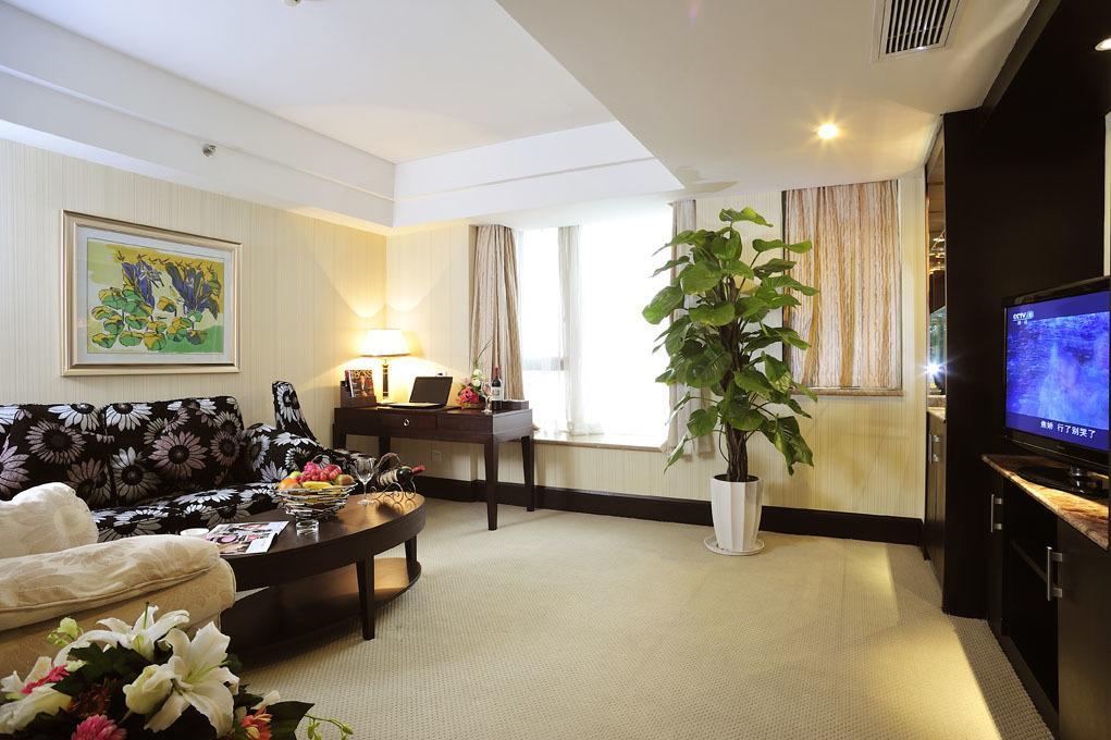 Zhaorui International Hotel อู่ฮั่น ภายนอก รูปภาพ