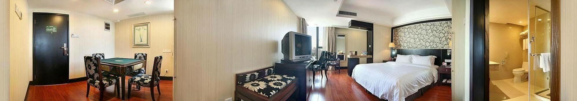 Zhaorui International Hotel อู่ฮั่น ภายนอก รูปภาพ